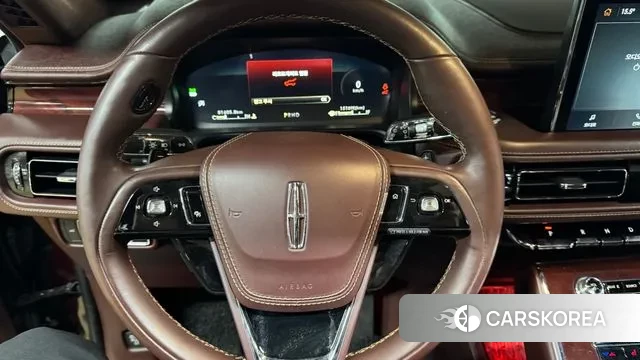 Lincoln Aviator 2nd generation 2021 Фиолетовый из Кореи, фото 4