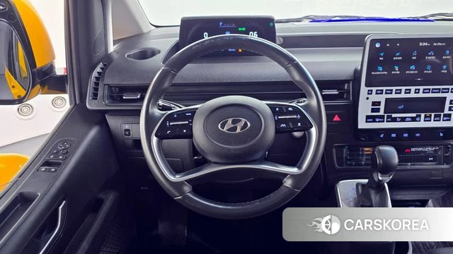 Hyundai Staria 2022 Желтый из Кореи, фото 4