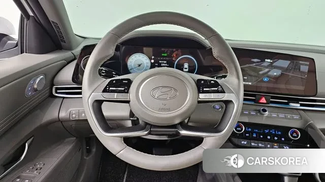 Hyundai The New Avante (CN7) 2023 Белый из Кореи, фото 4