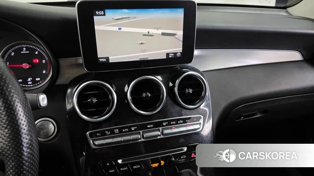 Mercedes-Benz GLC-Class X253 2018 Белый из Кореи, фото 4