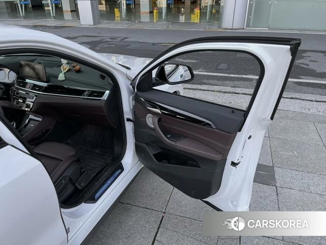 BMW X2 2023 Белый из Китая, фото 4