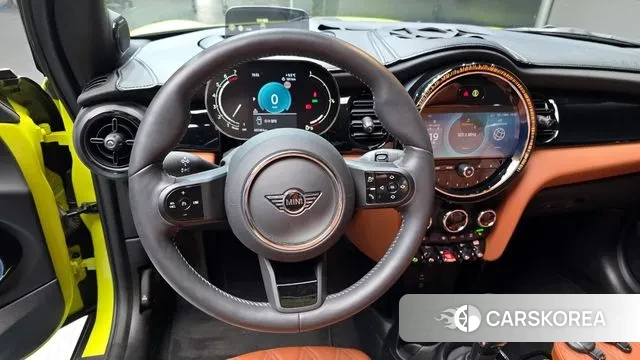Mini Cooper S Convertible 2024 Светло-зеленый из Кореи, фото 4