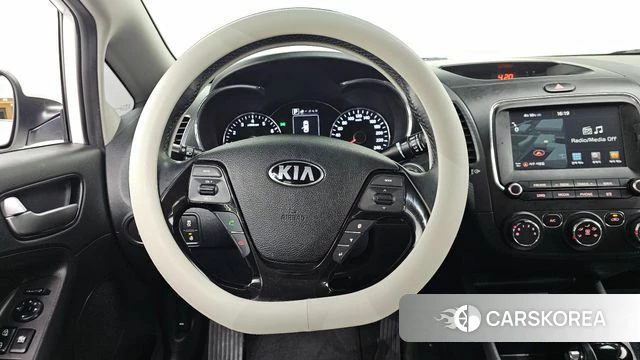 Kia The New K3 2018 Белый из Кореи, фото 4