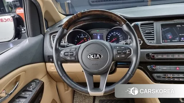 Kia The New Carnival 2019 Черный из Кореи, фото 4