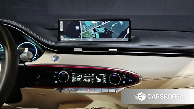 Genesis GV70 2023 Черный из Кореи, фото 4