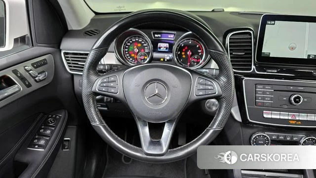 Mercedes-Benz GLE - Class W166 2018 Белый из Кореи, фото 4