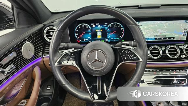 Mercedes-Benz E-Class W213 2021 Черный из Кореи, фото 4