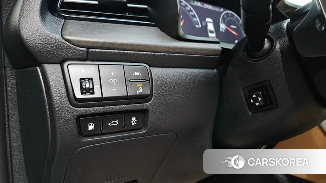Kia K7 Premier 2021 Черный из Кореи, фото 4