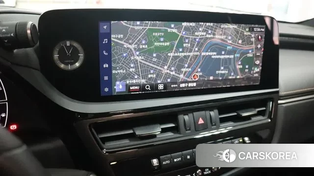 Lexus ES300h 7th generation 2024 Серебристо-серый из Кореи, фото 4