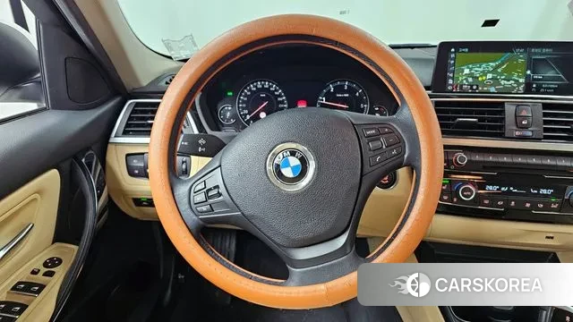 BMW 3 Series (G20) 2018 Белый из Кореи, фото 4