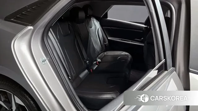 Hyundai Avante (CN7) 2021 Серебряный из Кореи, фото 4