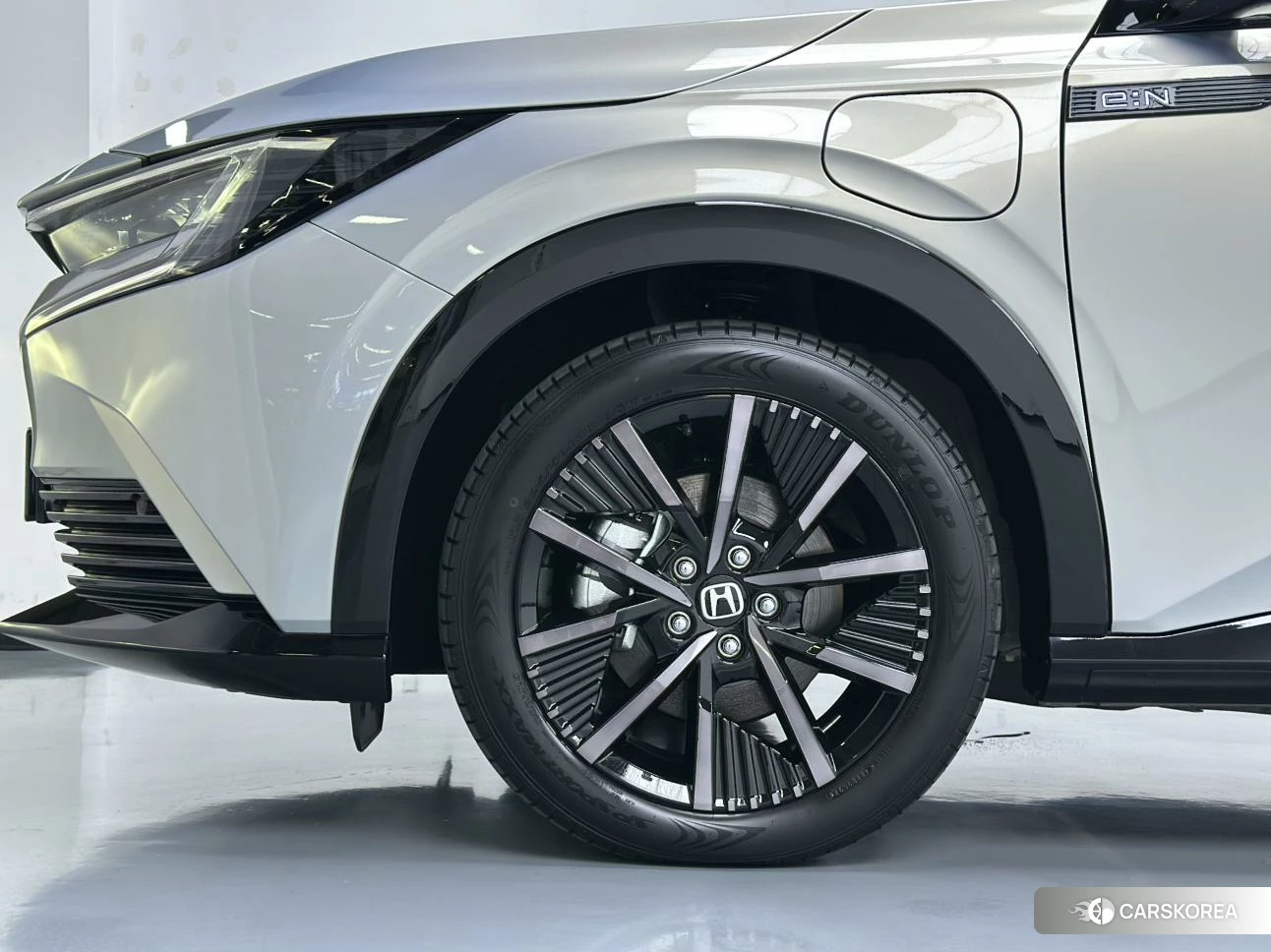 Honda e:NP2 2024 Серебристо-серый из Китая, фото 4