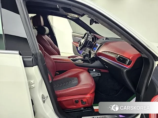 Maserati Levante 2018 Белый из Кореи, фото 4