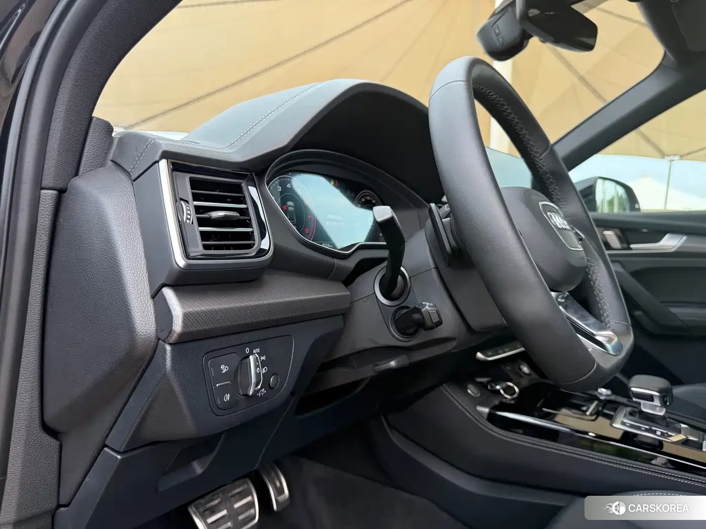 Audi Q5L 2025 Черный из Китая, фото 4