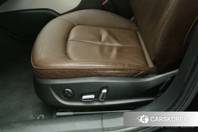 Audi A6L 2018 Черный из Китая, фото 4