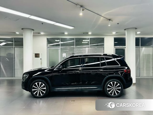 Mercedes-Benz GLB 2024 Черный из Китая, фото 4
