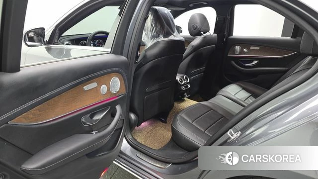 Mercedes-Benz E-Class W213 2021 Серый из Кореи, фото 4