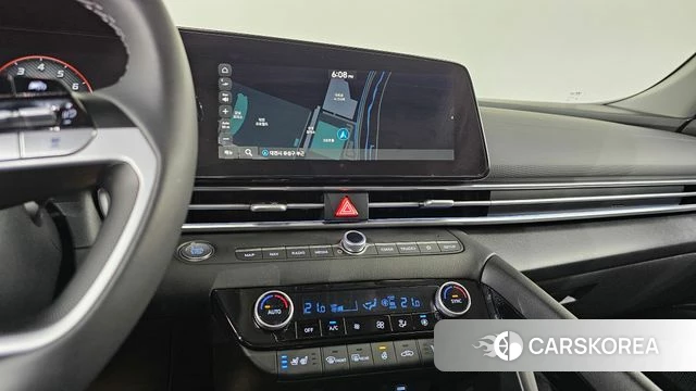 Hyundai The New Avante Hybrid (CN7) 2025 Белый из Кореи, фото 4