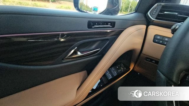 Lexus LX 4th Generation 2025 Коричневый из Кореи, фото 4