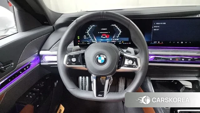 BMW 7 Series (G70) 2024 Белый из Кореи, фото 4