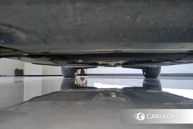 Audi A4L 2018 Белый из Китая, фото 4