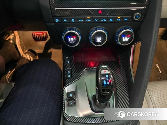 Jaguar E-PACE 2018 Белый из Кореи, фото 4