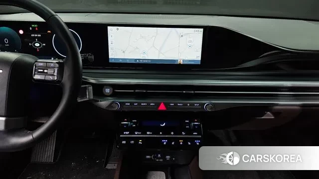 Hyundai Grandeur Hybrid (GN7) 2023 Белый из Кореи, фото 4