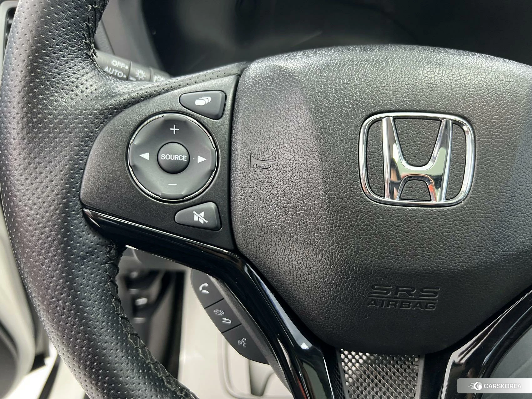 Honda Vezel 2022 Белый из Китая, фото 4