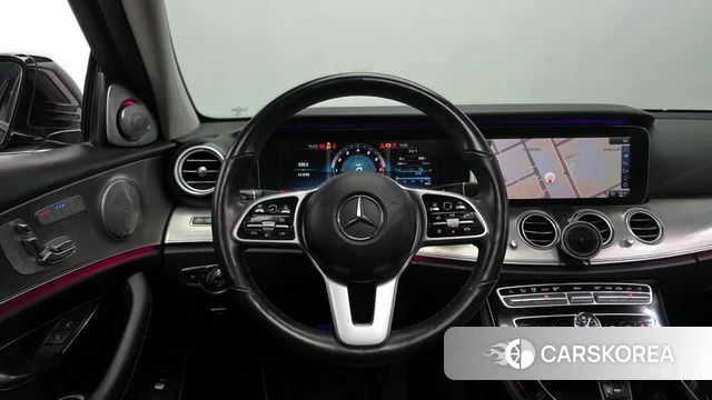 Mercedes-Benz E-Class W213 2019 Черный из Кореи, фото 4