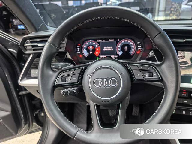 Audi A3 2024 Темно-серый из Китая, фото 4