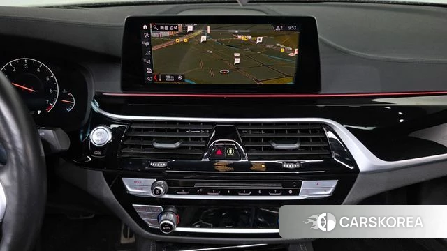 BMW 5 Series (G30) 2019 Серый из Кореи, фото 4