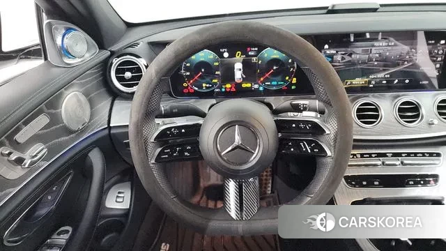 Mercedes-Benz E-Class W213 2022 Белый из Кореи, фото 4