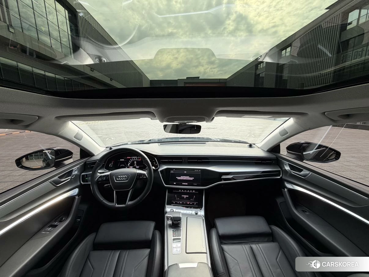 Audi A7 2022 Черный из Китая, фото 4