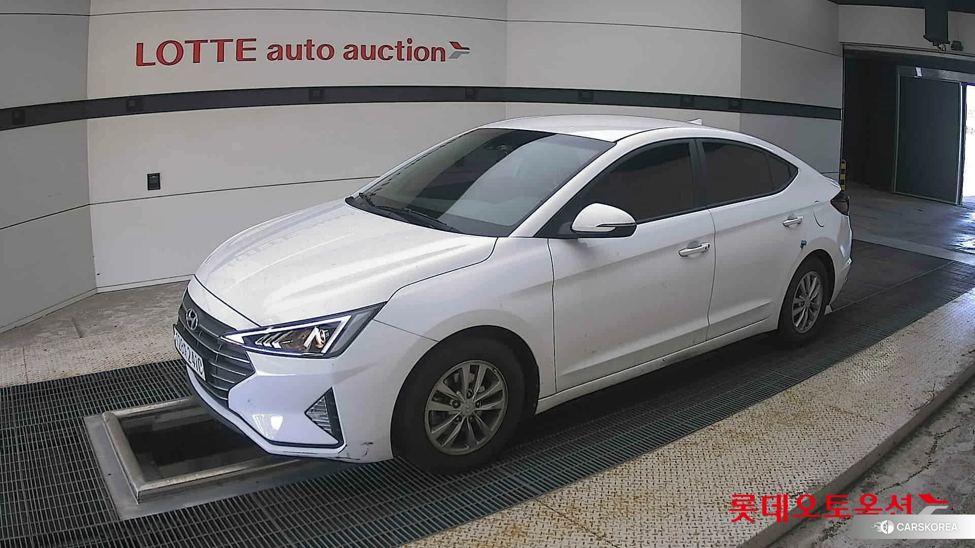 Hyundai Avante 2020 Polar White из Кореи, фото 4