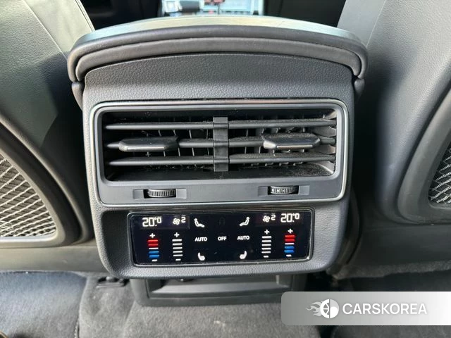 Audi SQ8 (4M) 2021 Синий из Кореи, фото 4