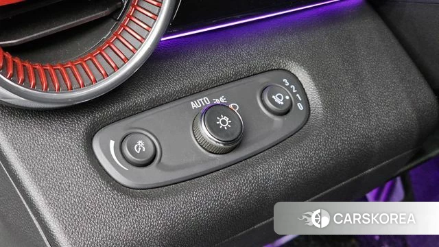 Chevrolet (GM Daewoo) Trax Crossover 2023 Белый из Кореи, фото 4