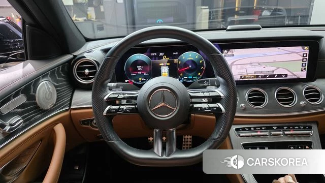 Mercedes-Benz E-Class W213 2021 Черный из Кореи, фото 4