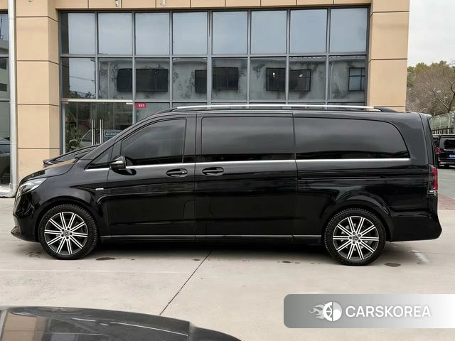 Mercedes-Benz V-class 2024 Черный из Китая, фото 4