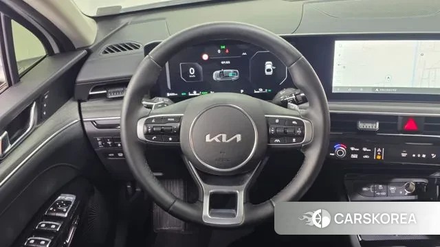 Kia The New K5 Hybrid 3rd generation 2025 Белый из Кореи, фото 4