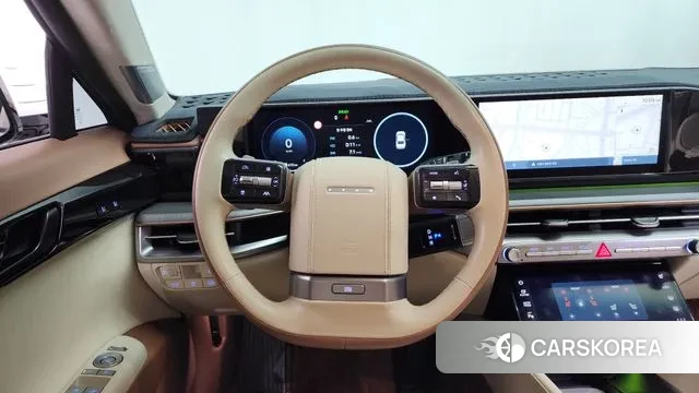 Hyundai Grandeur Hybrid (GN7) 2023 Белый из Кореи, фото 4