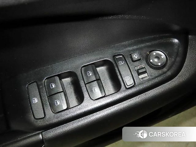 Hyundai Venue 2020 Черный из Кореи, фото 4