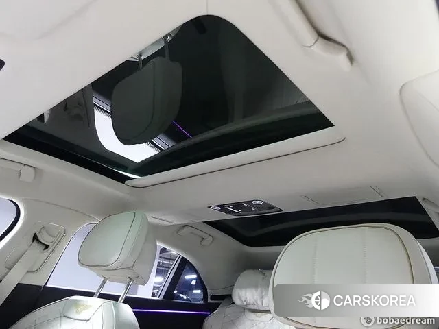 Bentley Flying Spur 3rd Generation 2024 Серебристо-серый из Кореи, фото 4