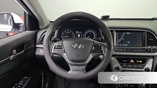 Hyundai Avante AD 2018 Белый из Кореи, фото 4