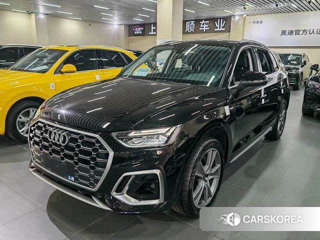 Audi Q5L 2022 Черный из Китая, фото 4