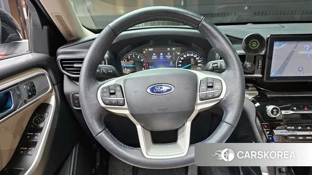 Ford Explorer 6th Generation 2021 Белый из Кореи, фото 4