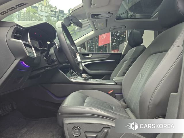 Audi A7 2021 Белый из Китая, фото 4