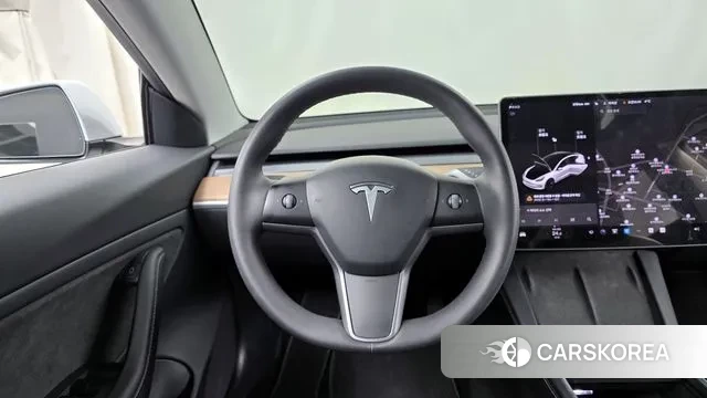 Tesla Model 3 2021 Белый из Кореи, фото 4