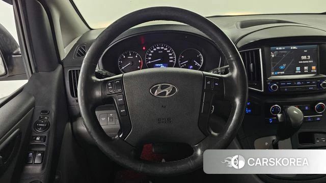 Hyundai The New Grand Starex 2018 Белый из Кореи, фото 4