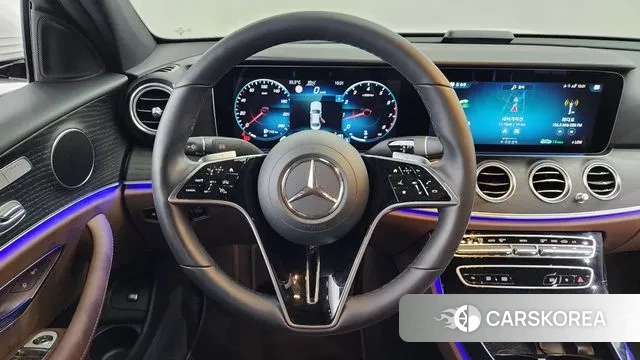 Mercedes-Benz E-Class W213 2022 Белый из Кореи, фото 4