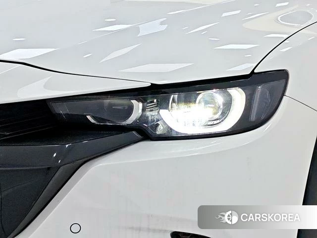 Mazda CX-50 line also 2023 Белый из Китая, фото 4